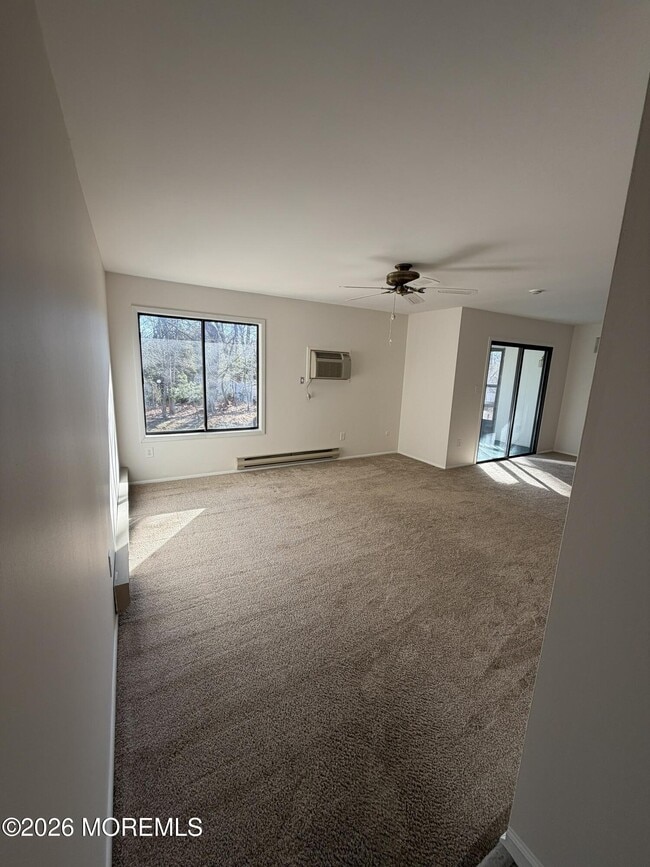 Photo - 84 Amberly Dr