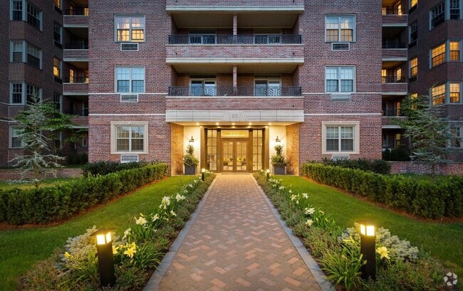 Building Photo - 20 Church St Unit B23 Rental