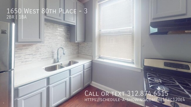 Photo - 1650 W 80th St Unidad 3