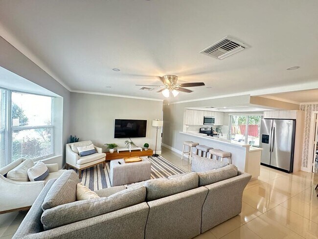 Photo - 426 SW 8th Ave