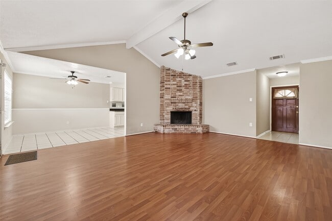 Photo - 6630 Harpers Dr