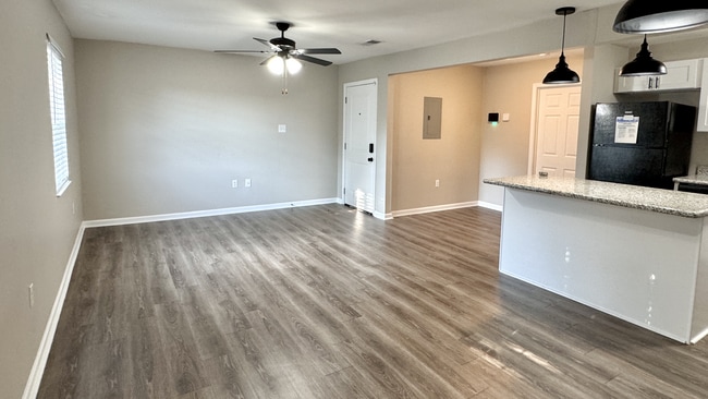 LOFT 3 - Ingleside Gardens