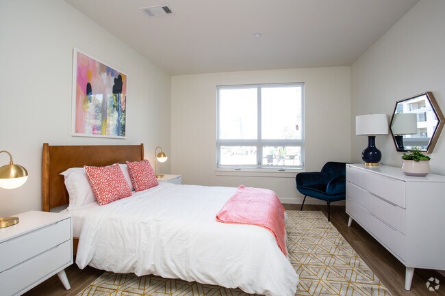 Oak Row Apartments
