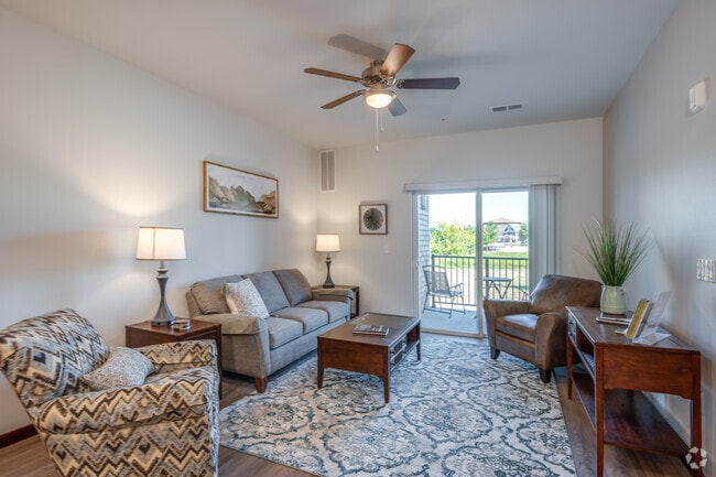 1 BR, 1 BA - 785SF - Trails Edge Apartments