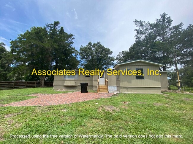 Photo - Rare find! 4 bed/3 bath House in Newberry, FL on one acre