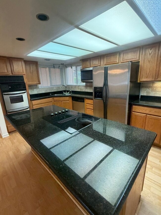 Photo - Charming 3 bedroom 2 bathroom home located in Hanford