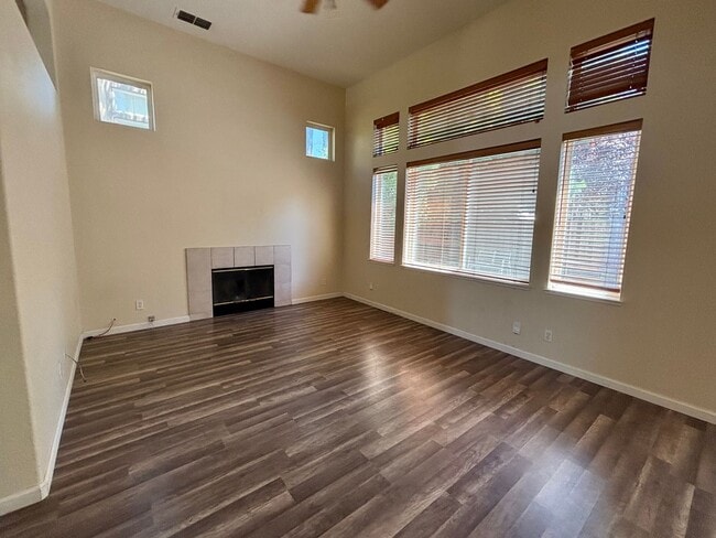 1830 Highland Way