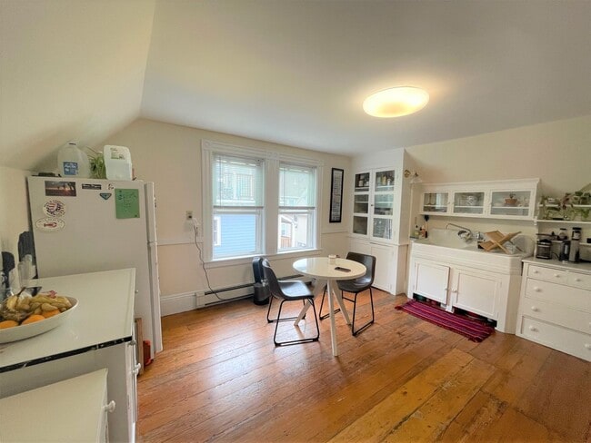 Photo - 5 Ibbetson St Unit 3