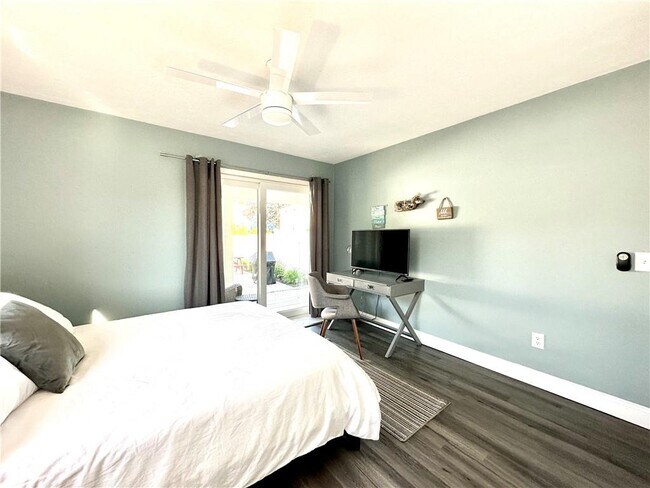 Photo - 90 Wolcott Ave Unidad 1