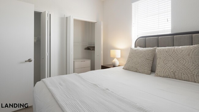 Building Photo - 1030 Browning Rd