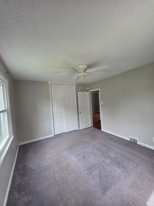 2701 Fair Oaks Ave