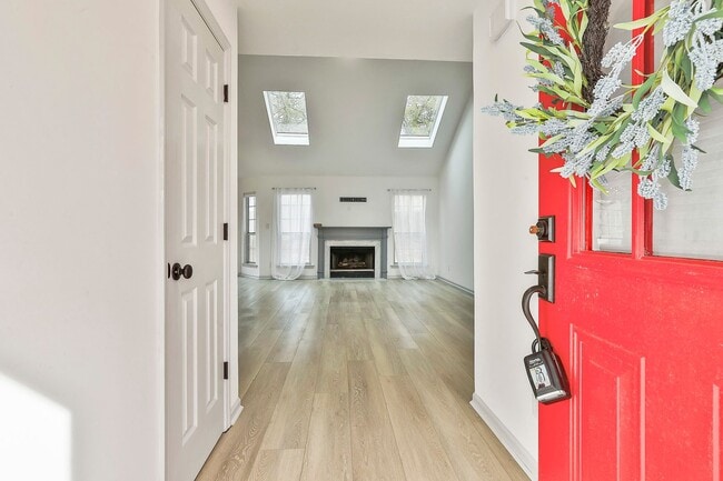 Photo - Fully Renovated 3/2 Ranch in Starr's Mill