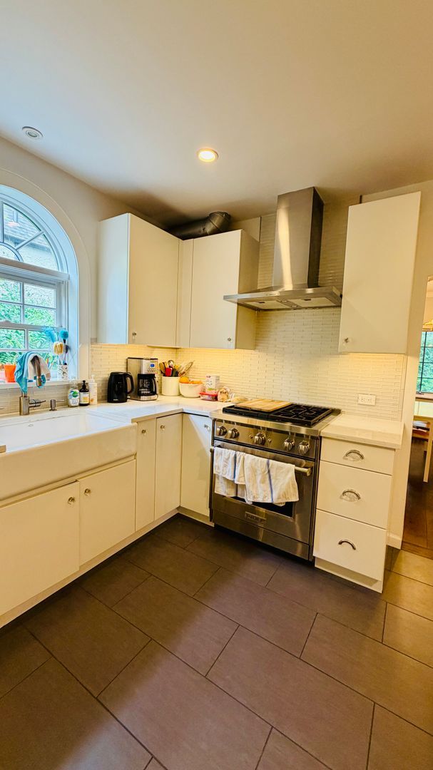 Photo - Elegant 3 Bedroom Tudor with Flexible Living Space