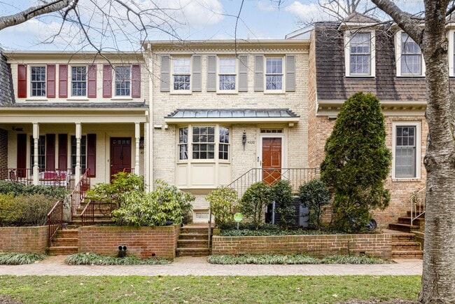 Photo - 4920 Western Ave Townhome