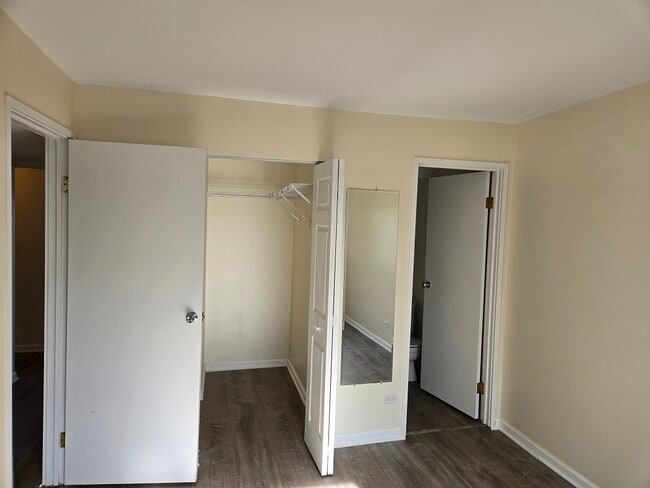 Photo - 925 Casey Ct Unit 5