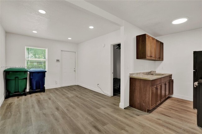 Photo - 26620 SW 138th Ct Unit B