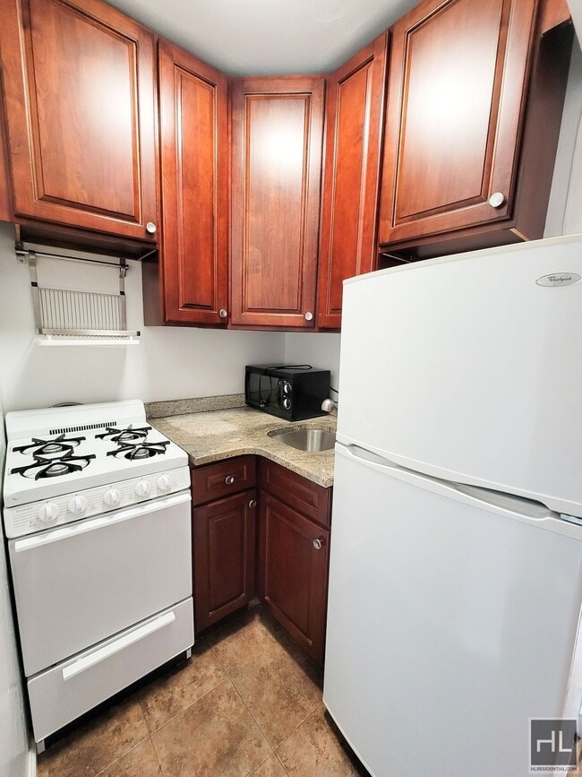 Photo - East 58th Street Unidad 5B