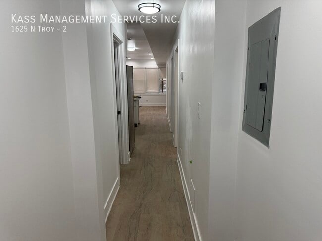 Photo - 1625 N Troy-2 Unit 2