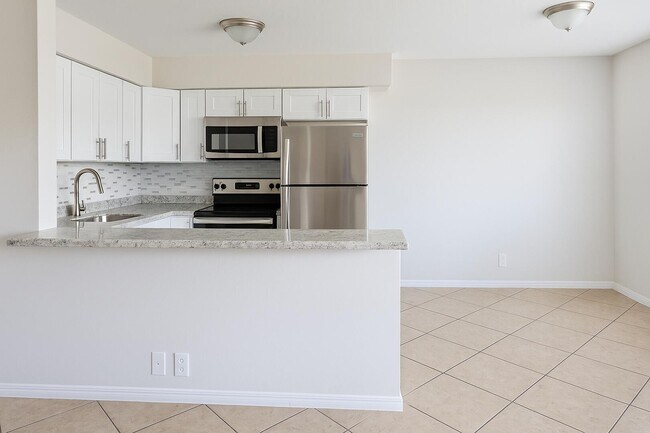 Photo - 4670 NE 5th Ave Apartamento Unidad 7