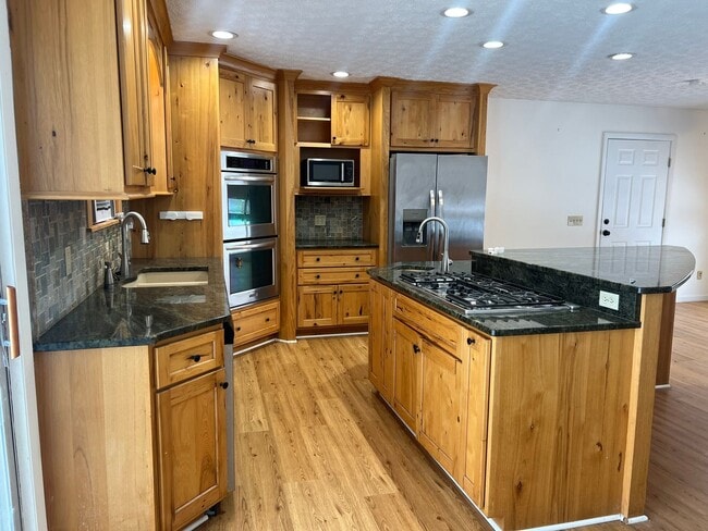 Photo - Updated 3-Bed Ranch in Plain Local Schools! Fenced Yard & Jetted Tub