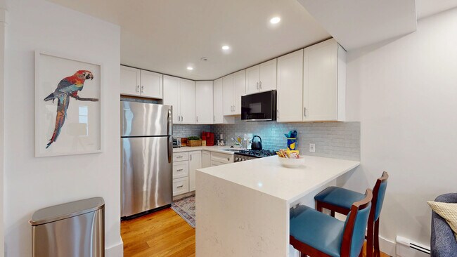 36 Montgomery St Unit A