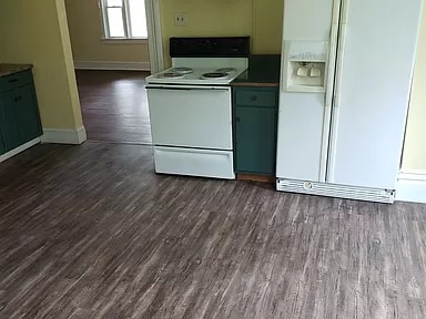 Photo - 243 W Locust St Unidad 1