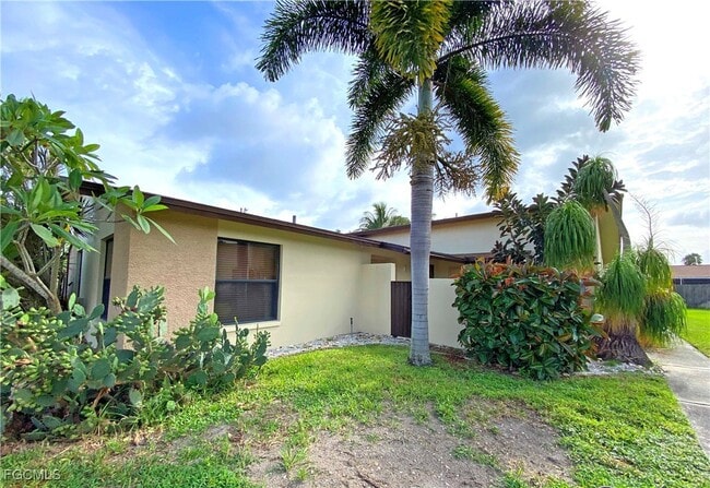 Building Photo - 6112 Principia Dr Unit 1 Rental