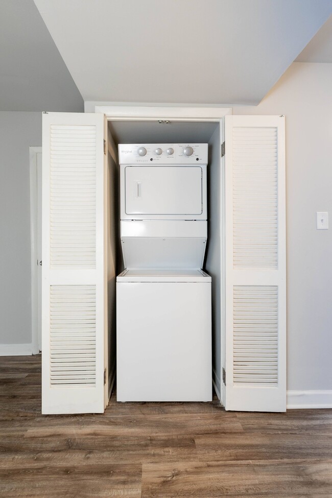 Cub Hill Apartments