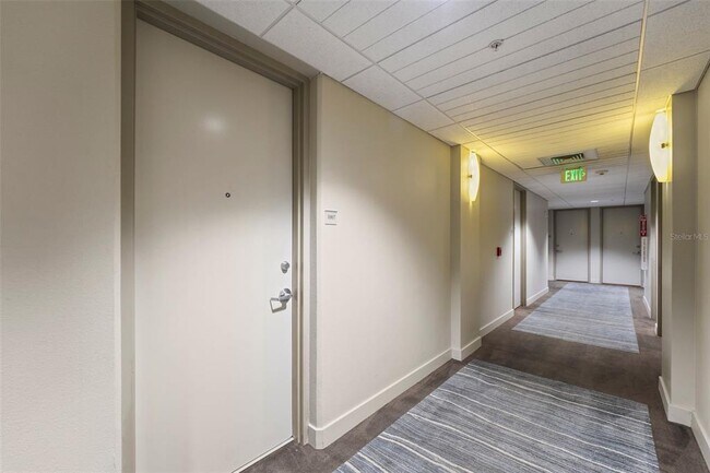 Photo - 150 E Robinson St Unidad 1007