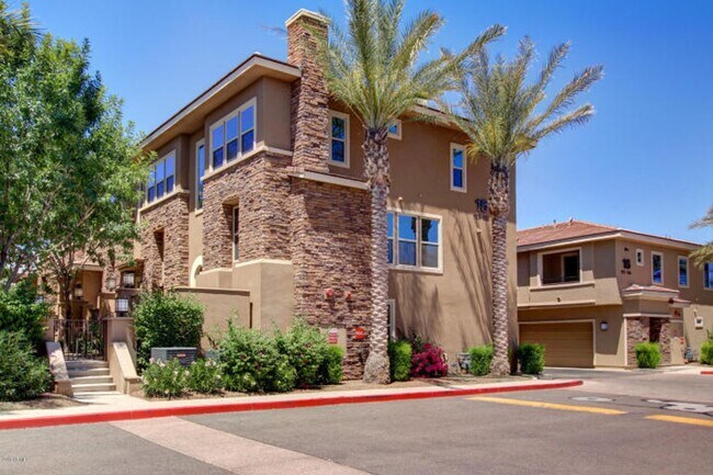 3 BDRM W/DEN TOWNHOUSE IN PHX - 3 BDRM W/DEN TOWNHOUSE IN PHX