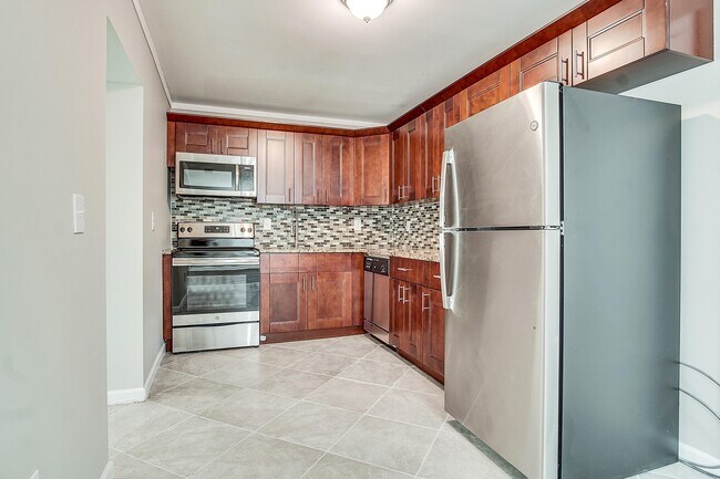 Photo - 2802 McAfee Rd