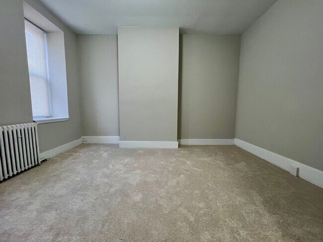 Photo - Gorgeous 4-Bedroom Townhome in the Heart of Norristown! Available NOW!