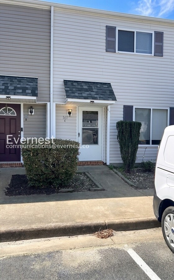 Photo - 161 Jenness Ln