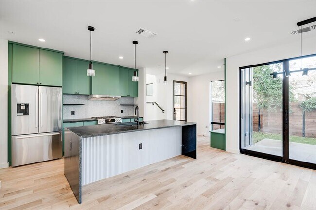 Photo - 1103 Cherico St Unit 3A