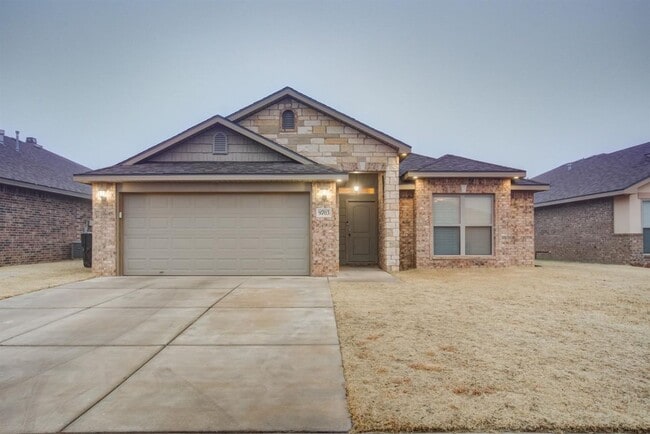 Spacious 4-Bedroom Home Available August 8... - Spacious 4-Bedroom Home Available August 8...