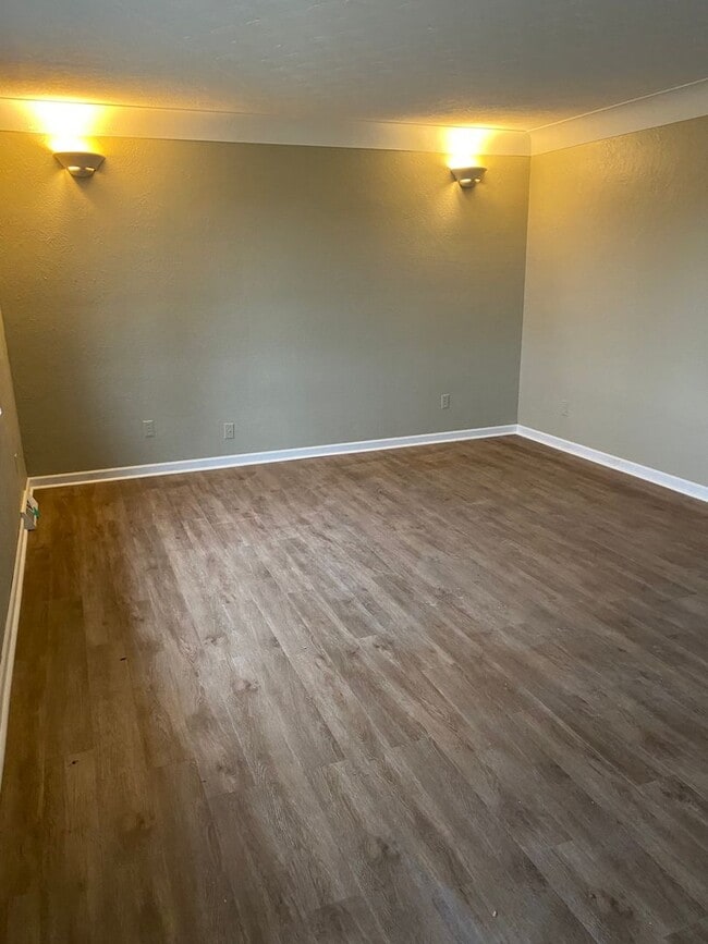 Photo - Three bedroom Brick Ranch in Godfrey