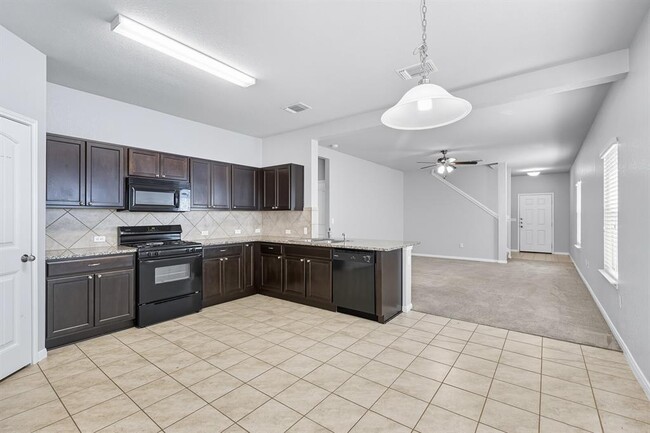 Building Photo - 261 Northern Flicker St
