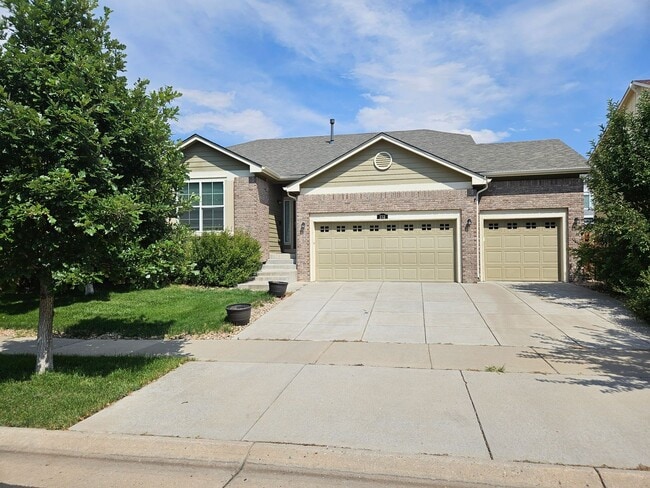 Building Photo - 3 Bed 2 Bath Ranch home Close to Buckley S...