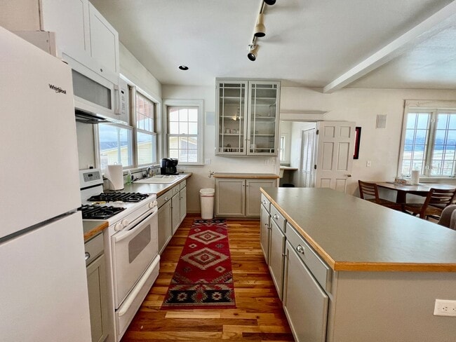 Photo - Rural Home for Rent in the Country