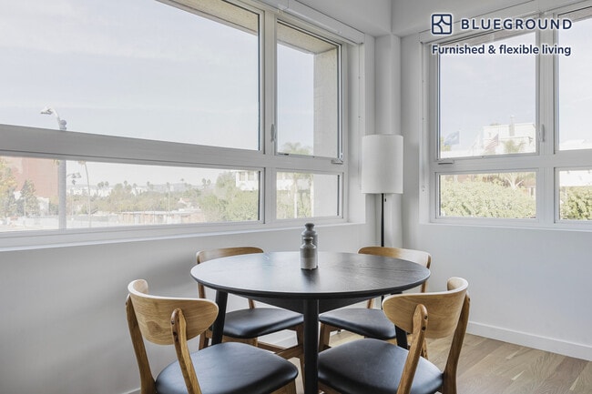 Photo - 701 S Hudson Ave Unit FL2-ID1299