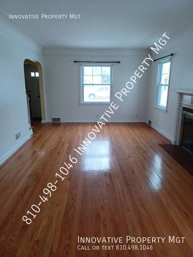 Photo - 611 Roome Ct