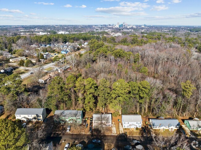 Building Photo - Hilltop Townes Unit 628 Rental