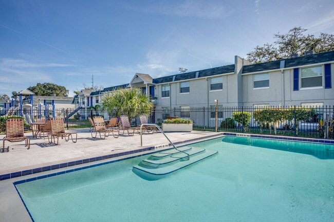 Photo - The Beacon at Seminole Lakes