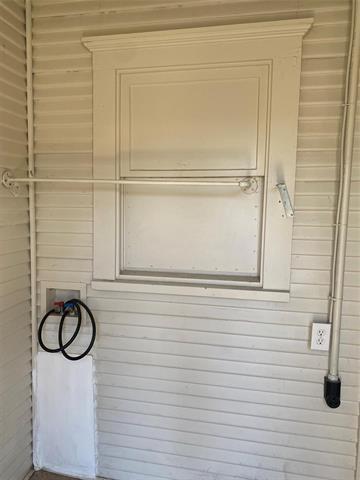 Photo - 1611 Park St