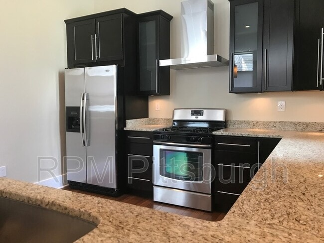 Photo - 1822 Harcum Wy