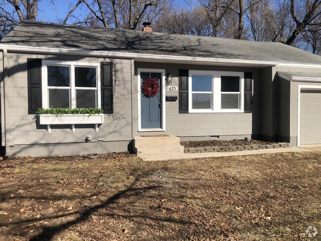 Building Photo - 425 W Catalpa St Rental