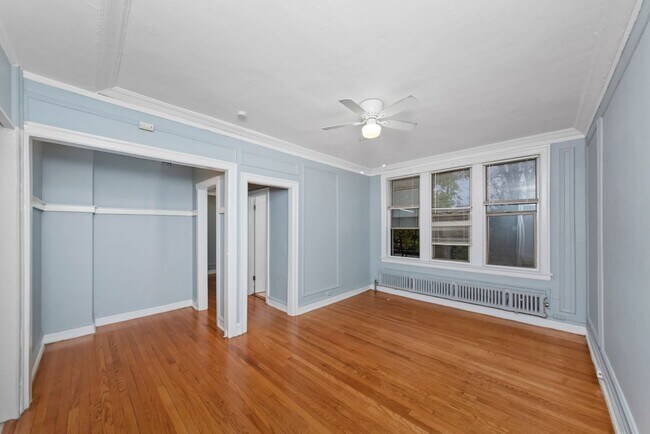 1361 W Estes Ave Unit 69-2J