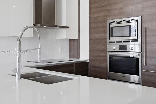 Photo - 301 Altara Ave Unit LPH902