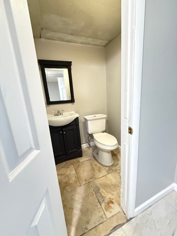 Photo - 845 Poplar St