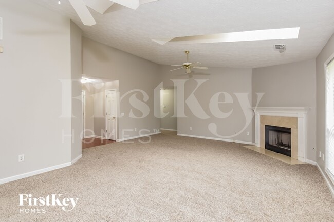 Photo - 799 Avalon Forest Way